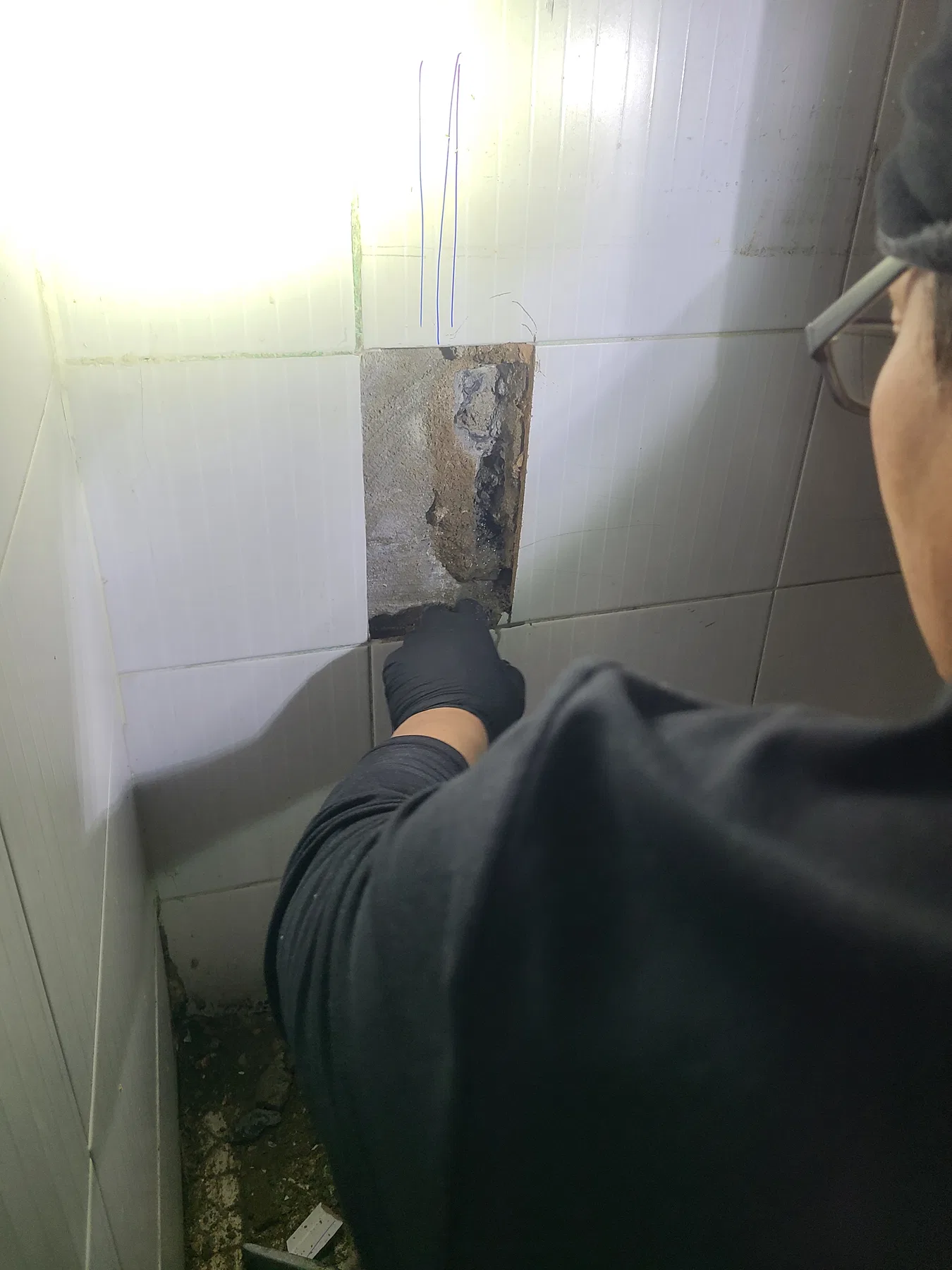 누수 지점 굴착 실제 작업현장 10